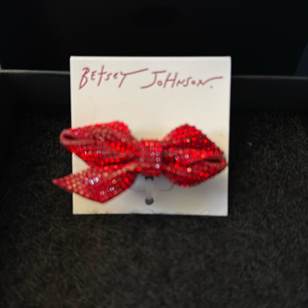 NWT Betsey Johnson Stretch Ring Bow Bling